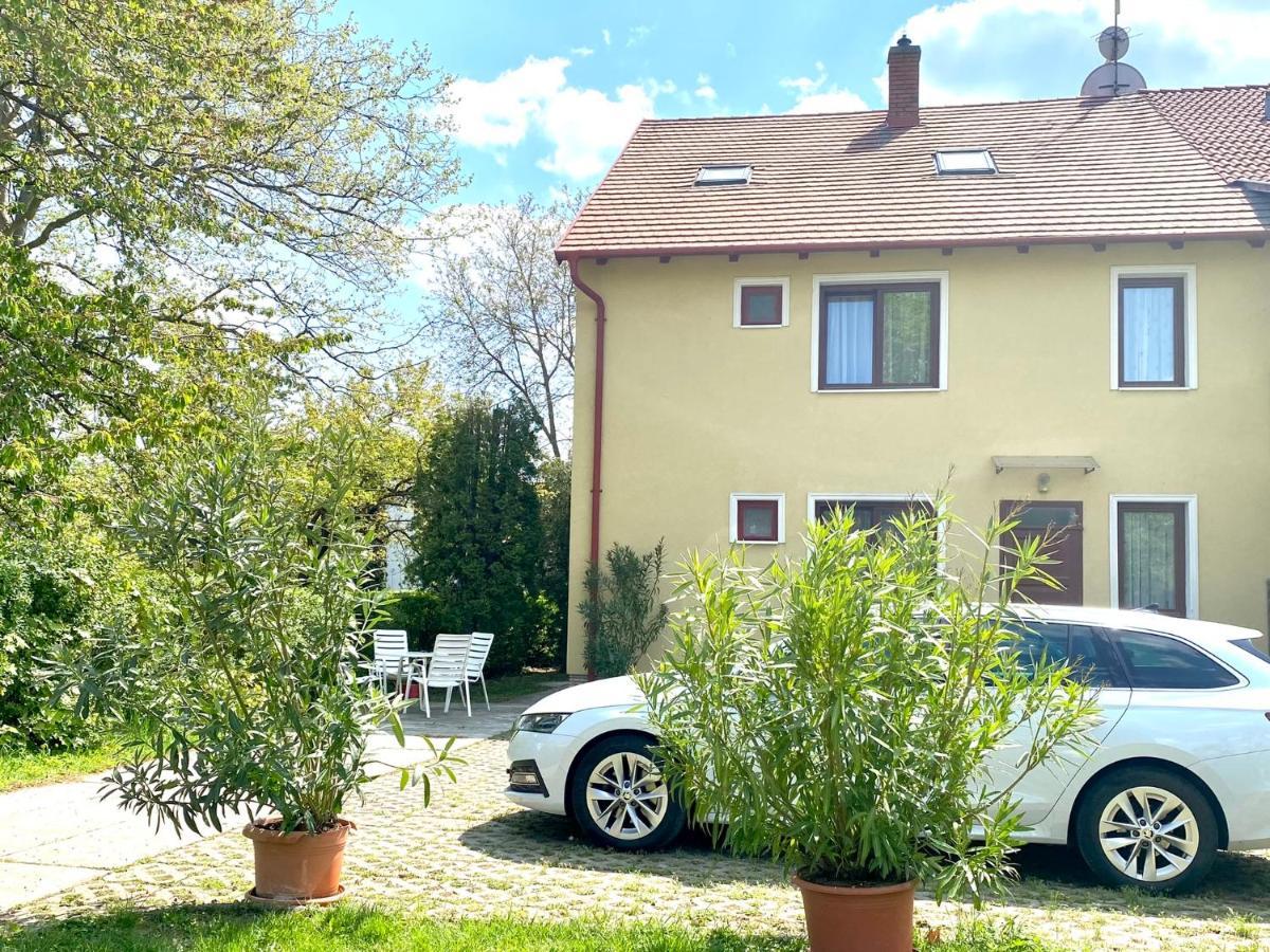 Home Sweet Apartment Xl Bük Dış mekan fotoğraf
